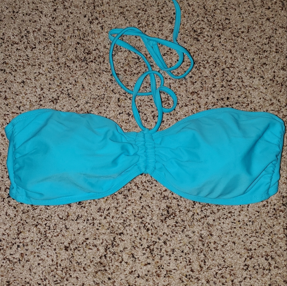 NWOT OLD NAVY Padded Halter Bikini Swimsuit Top